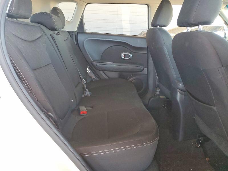 62347126 :رقم المزاد ، KNDJN2A2XE7096400 vin ، 2014 Kia Soul مزاد بيع