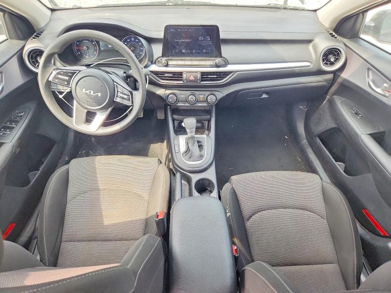60811026 :رقم المزاد ، 3KPF24AD8RE781304 vin ، 2024 Kia Forte مزاد بيع