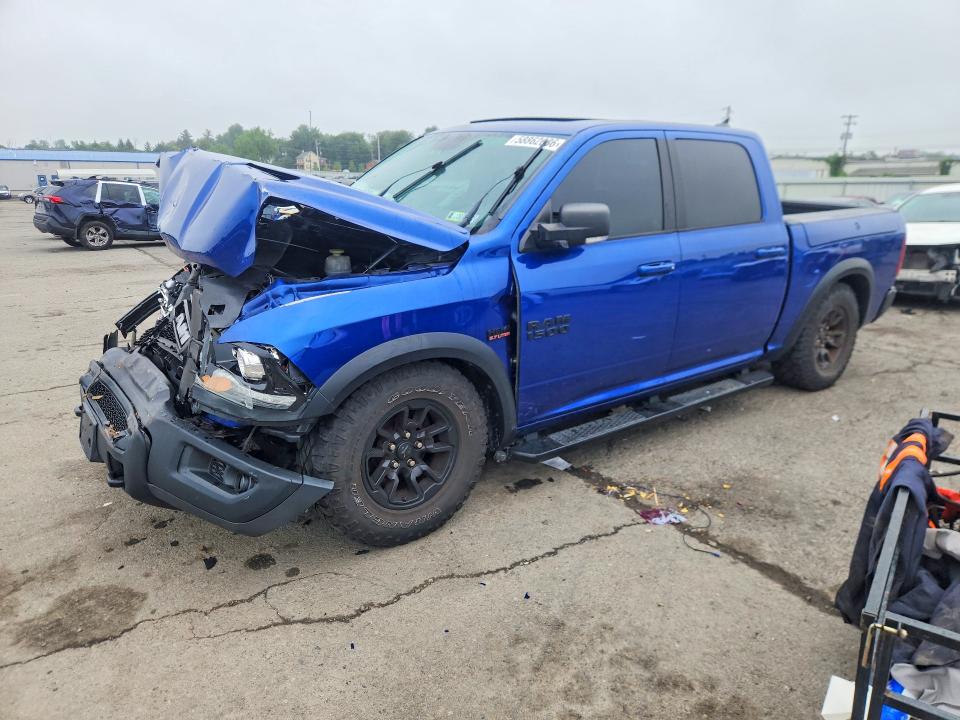 58862686 :رقم المزاد ، 1C6RR7YT1JS199836 vin ، 2018 Ram 1500 مزاد بيع
