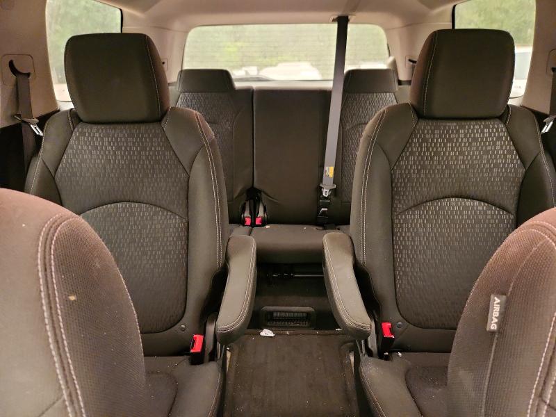61284216 :رقم المزاد ، 1GKKVPKDXFJ378451 vin ، 2015 Gmc Acadia مزاد بيع