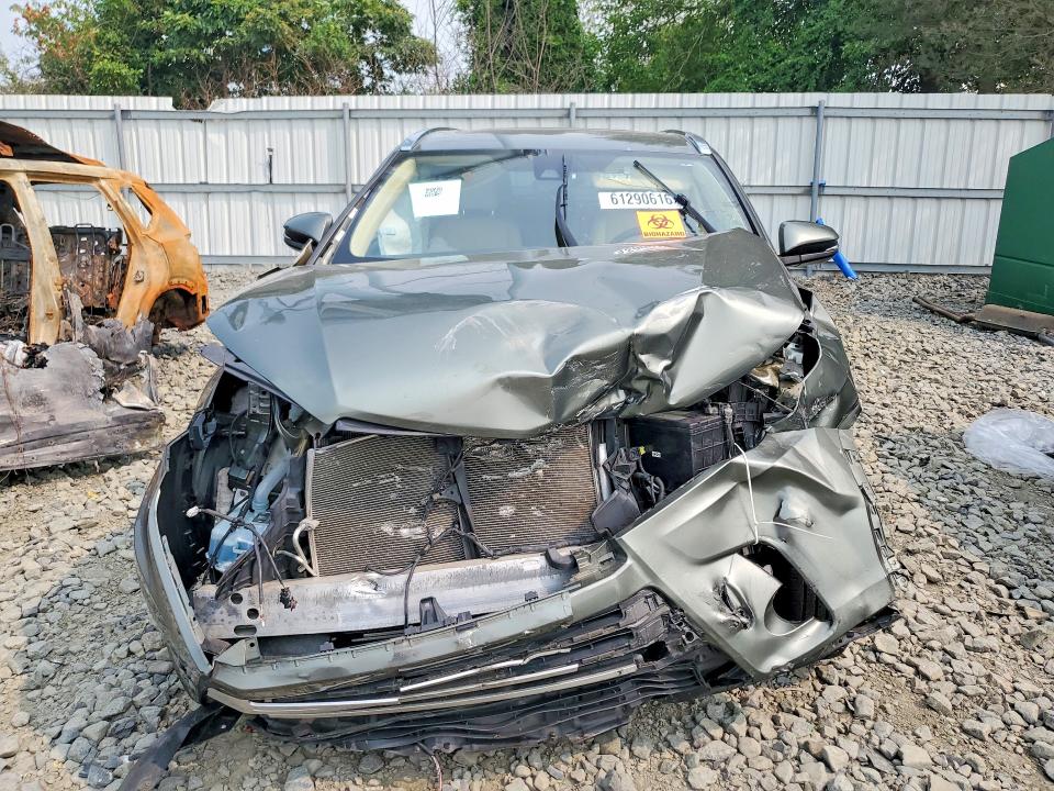61290616 :رقم المزاد ، 5TDJZRFH1JS910511 vin ، 2018 Toyota Highlander مزاد بيع