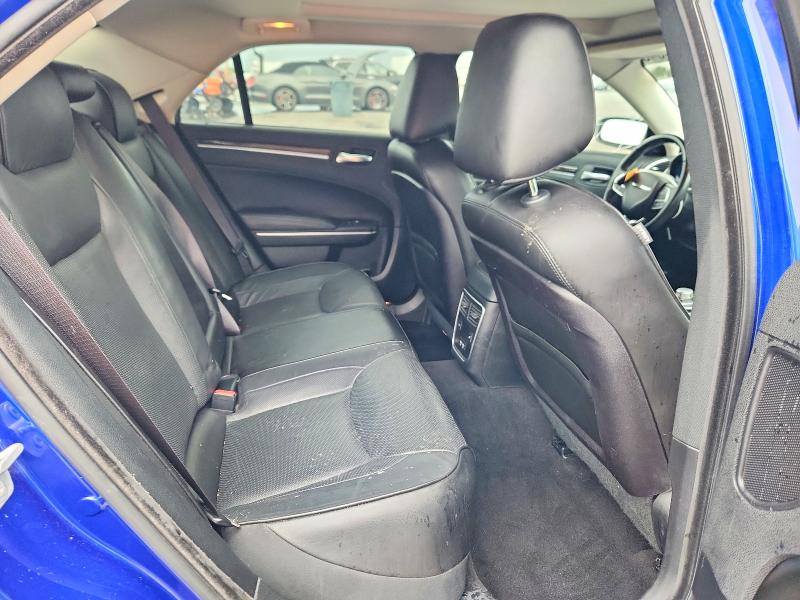 63390646 :رقم المزاد ، 2C3CCAEG0KH705965 vin ، 2019 Chrysler 300 مزاد بيع