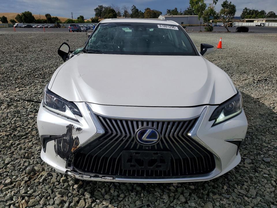 2019 Lexus Es მანქანა იყიდება აუქციონზე, vin: 58AB21B15KU003684, აუქციონის ნომერი: 61801296