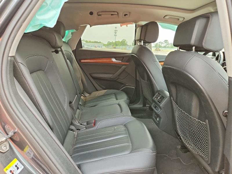 60829776 :رقم المزاد ، WA1EAAFY5P2124375 vin ، 2023 Audi Q5 مزاد بيع