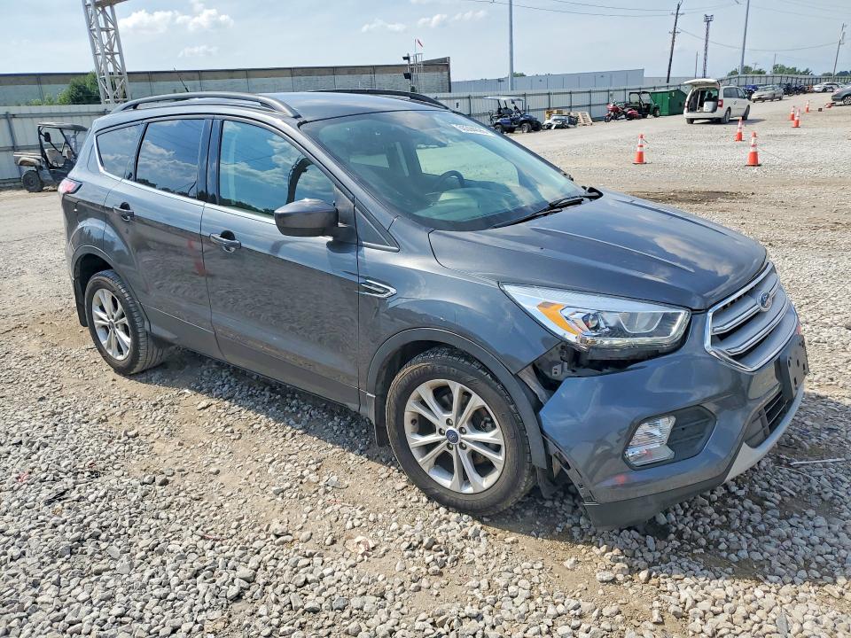 2018 Ford Escape მანქანა იყიდება აუქციონზე, vin: 1FMCU0HD3JUC39797, აუქციონის ნომერი: 60394696
