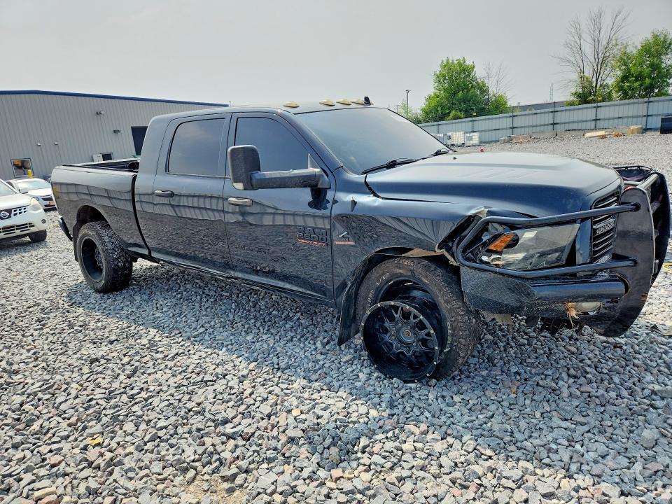 Продаж на аукціоні авто 2017 Ram 2500, vin: 3C6UR5ML0HG538365, номер лоту: 60916226