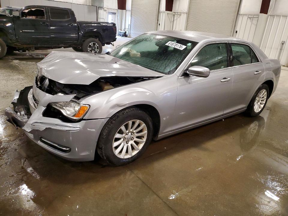 Aukcja sprzedaży 2014 Chrysler 300, vin: 2C3CCAAG0EH121673, numer aukcji: 61878176
