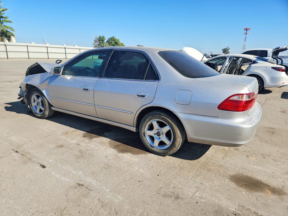 Продажа на аукционе авто 1998 Honda Accord, vin: 1HGCG667XWA127990, номер лота: 59281616