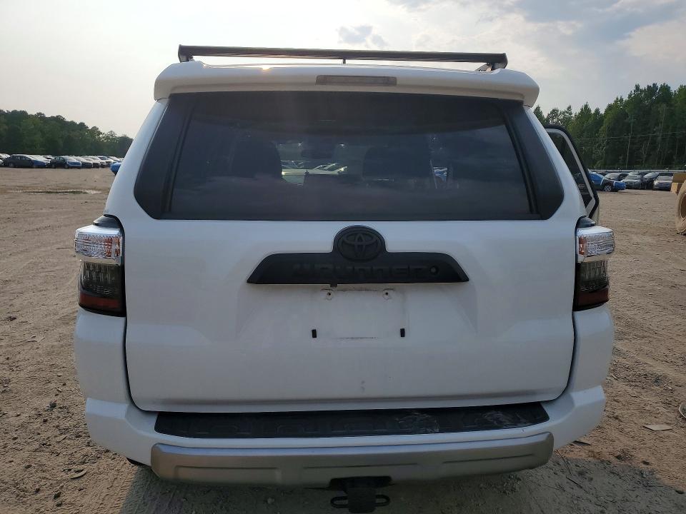 2020 Toyota 4runner მანქანა იყიდება აუქციონზე, vin: JTEBU5JR0L5797330, აუქციონის ნომერი: 62741446