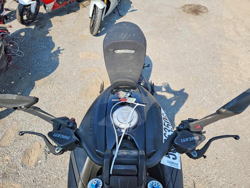 2020 Ducati Diavel მანქანა იყიდება აუქციონზე, vin: ZDMGAHRW3LB003232, აუქციონის ნომერი: 58363506
