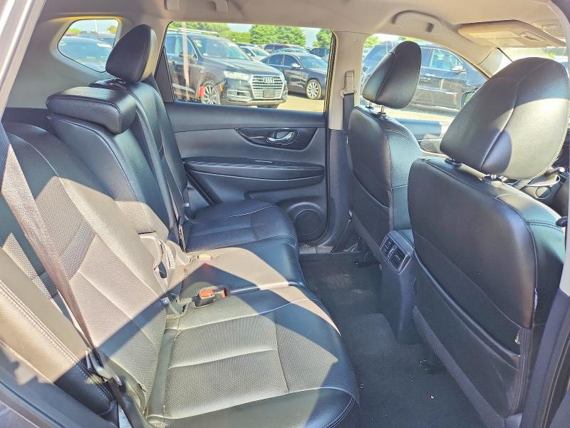 62142446 :رقم المزاد ، 5N1AT2MV9KC767338 vin ، 2019 Nissan Rogue مزاد بيع