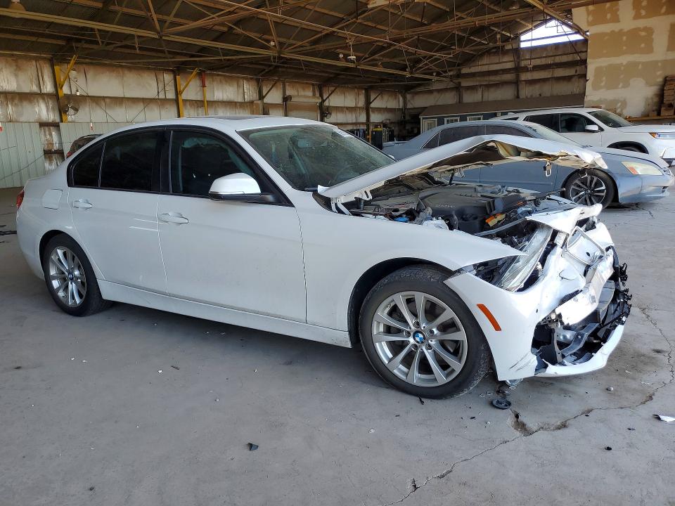 2018 Bmw 320 მანქანა იყიდება აუქციონზე, vin: WBA8E1G56JNT72553, აუქციონის ნომერი: 59816026