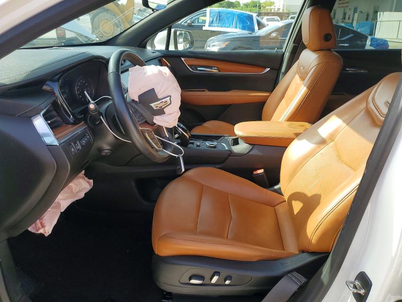Продажа на аукционе авто 2022 Cadillac Xt5, vin: 1GYKNCRS6NZ152541, номер лота: 61083926