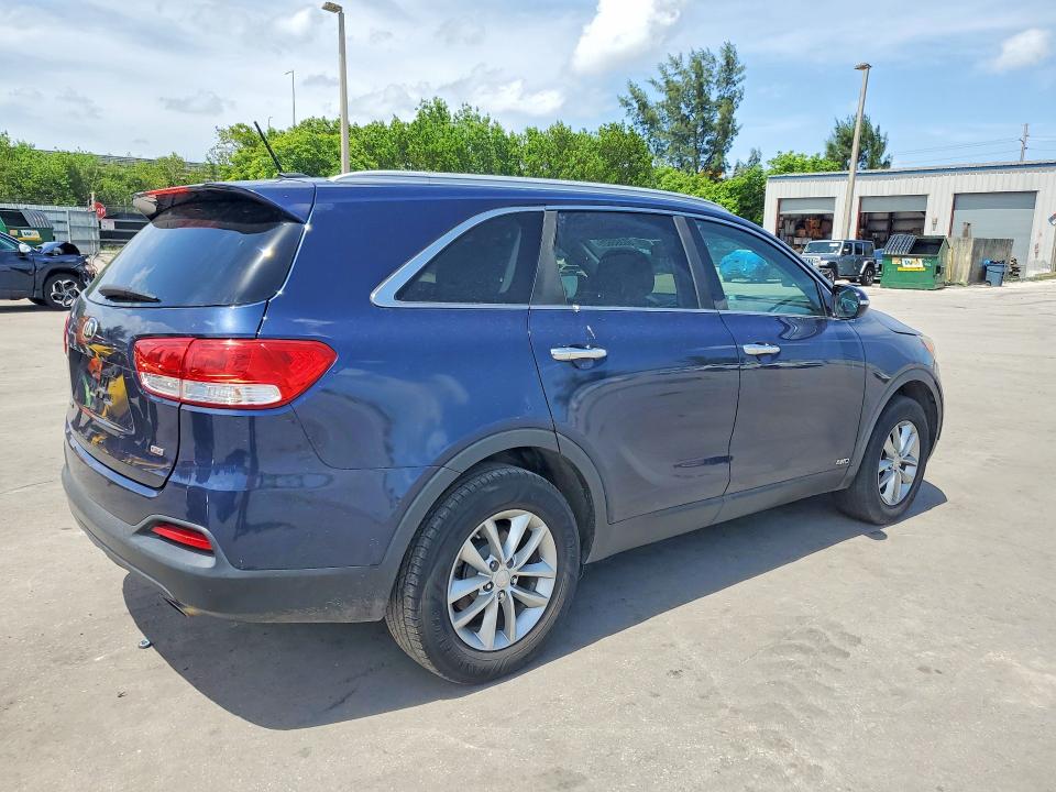 60395626 :رقم المزاد ، 5XYPGDA33GG158847 vin ، 2016 Kia Sorento مزاد بيع