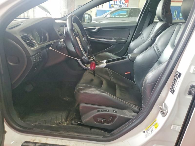 Продажа на аукционе авто 2015 Volvo V60, vin: YV1612SB1F1210749, номер лота: 60746646