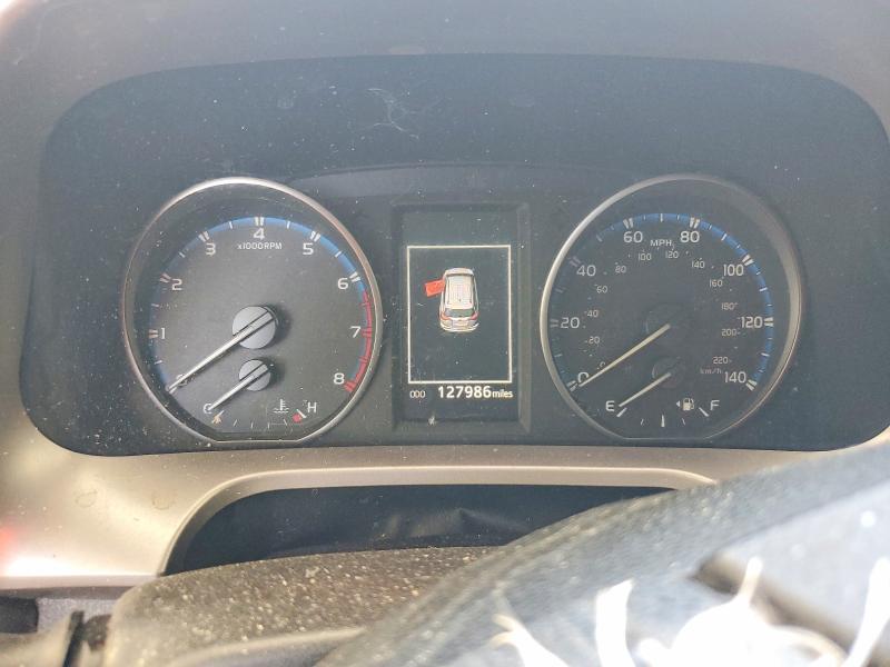 2018 Toyota Rav4 მანქანა იყიდება აუქციონზე, vin: JTMZFREV2JJ726856, აუქციონის ნომერი: 59869136