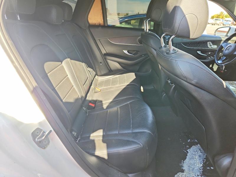 62098266 :رقم المزاد ، WDC0G4JB2HF271485 vin ، 2017 Mercedes-benz Glc مزاد بيع
