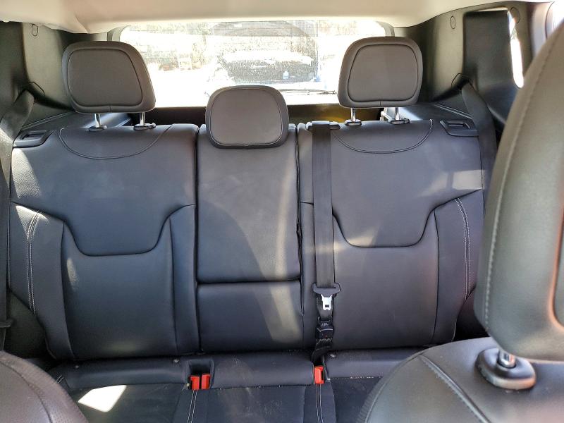 61244456 :رقم المزاد ، ZACCJBDT0FPB70707 vin ، 2015 Jeep Renegade مزاد بيع