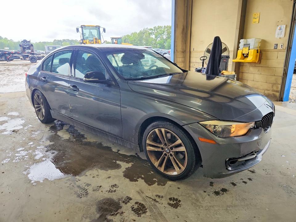 2014 Bmw 328 მანქანა იყიდება აუქციონზე, vin: WBA3A5C54EP600109, აუქციონის ნომერი: 59630656