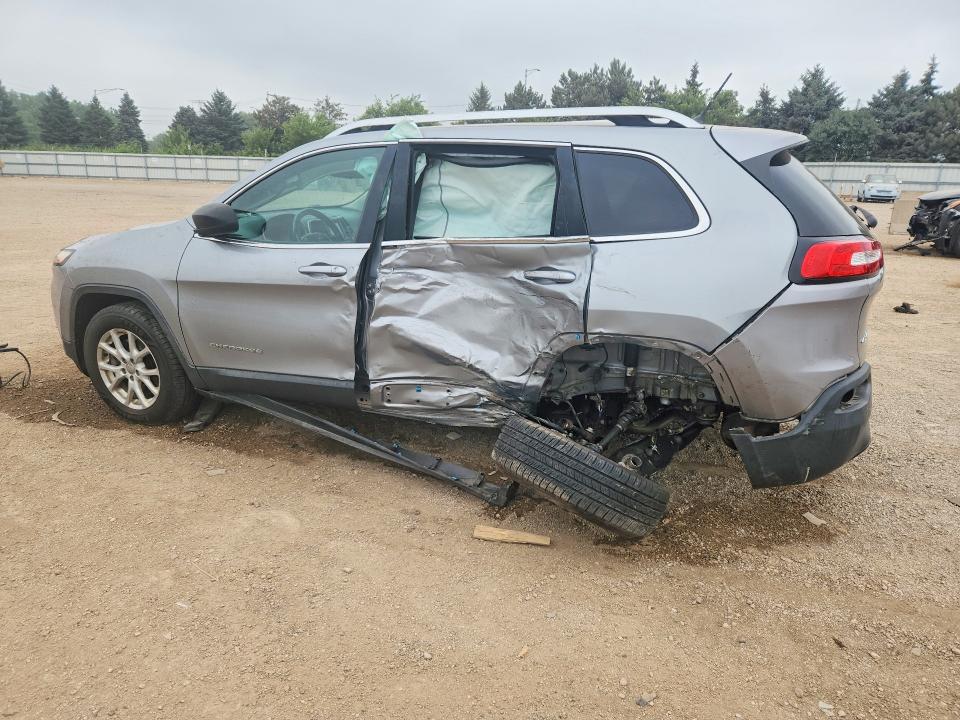 Продажа на аукционе авто 2015 Jeep Cherokee, vin: 1C4PJMCB6FW715015, номер лота: 62656226