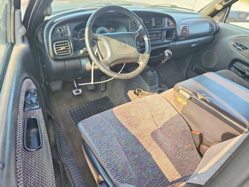 Продаж на аукціоні авто 2001 Dodge Ram 3500, vin: 1B7MC33621J260342, номер лоту: 63041566