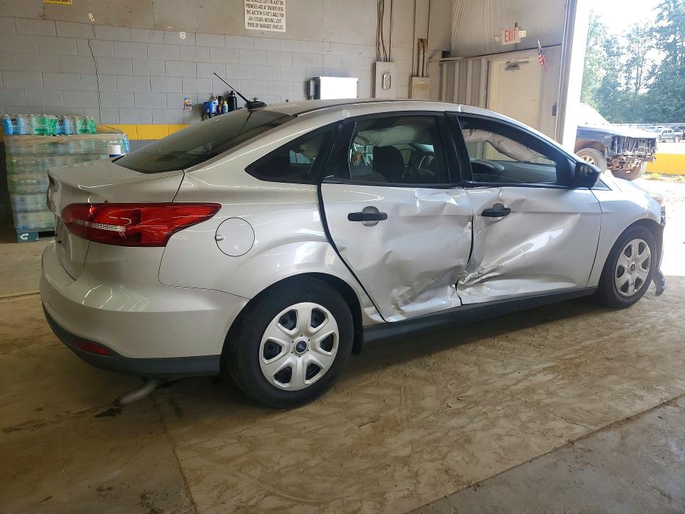 2016 Ford Focus მანქანა იყიდება აუქციონზე, vin: 1FADP3E20GL376009, აუქციონის ნომერი: 62722776