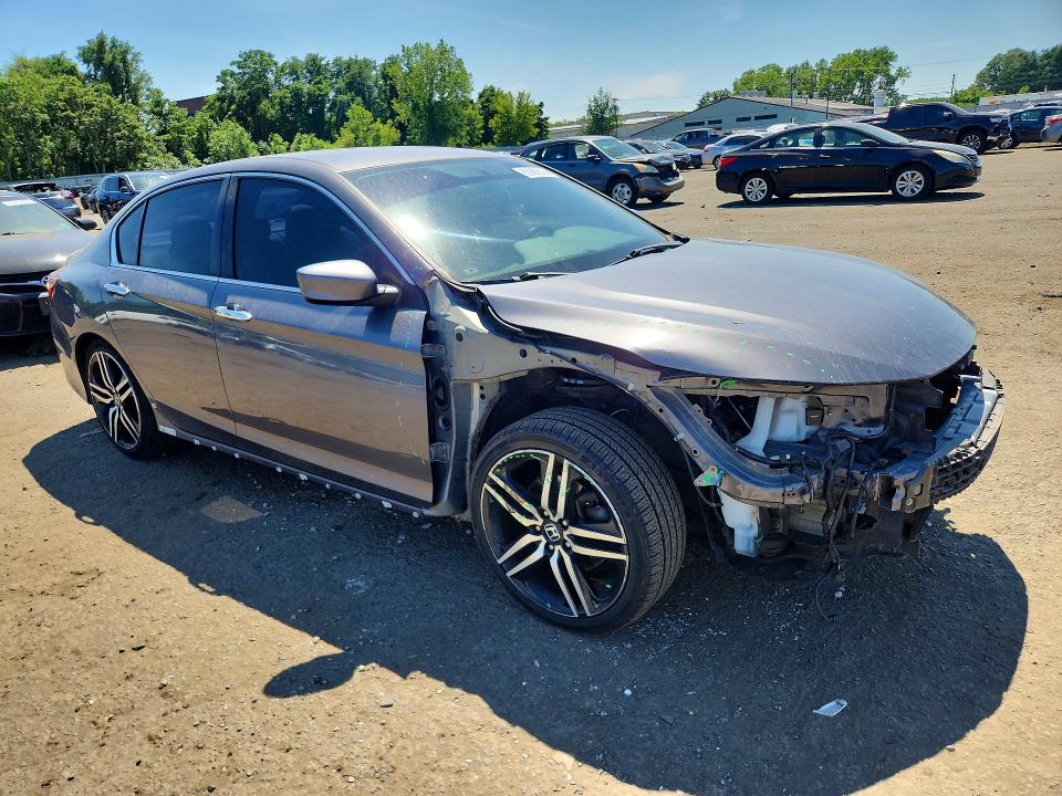 2017 Honda Accord მანქანა იყიდება აუქციონზე, vin: 1HGCR2F1XHA295758, აუქციონის ნომერი: 60962606