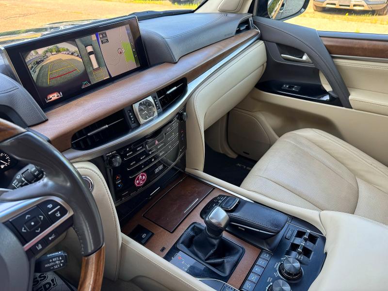 2017 Lexus Lx მანქანა იყიდება აუქციონზე, vin: JTJHY7AX1H4231829, აუქციონის ნომერი: 63395036