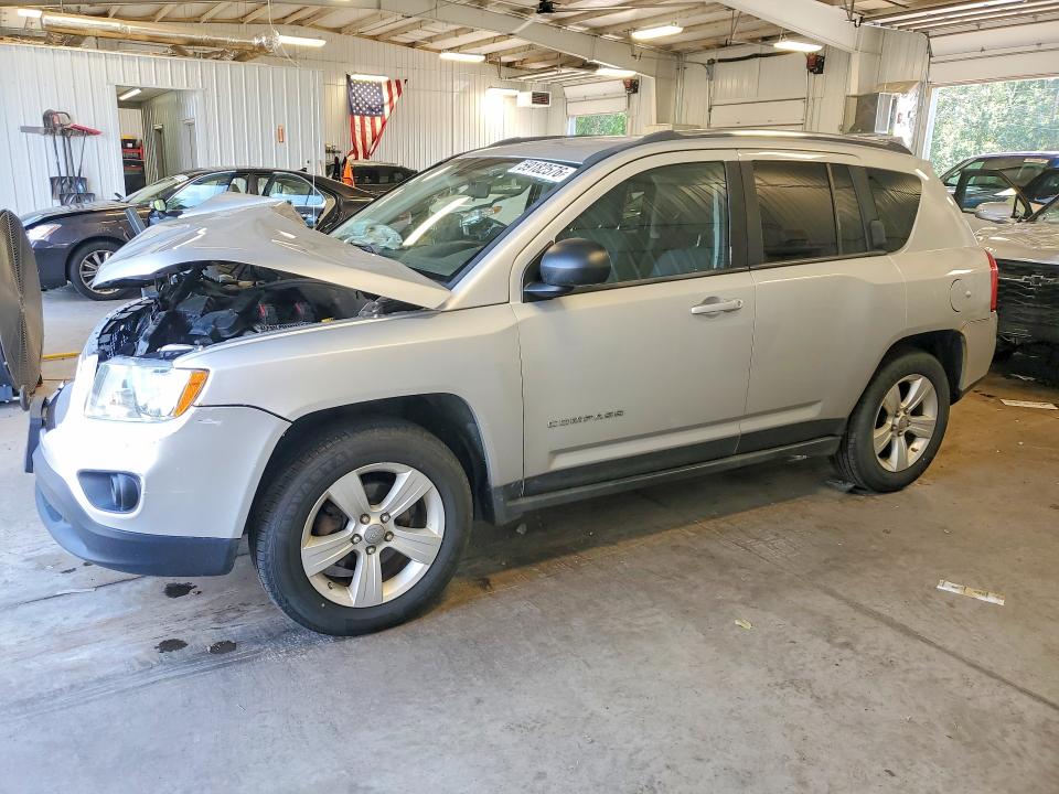 59182576 :رقم المزاد ، 1C4NJDEB9CD692163 vin ، 2012 Jeep Compass مزاد بيع