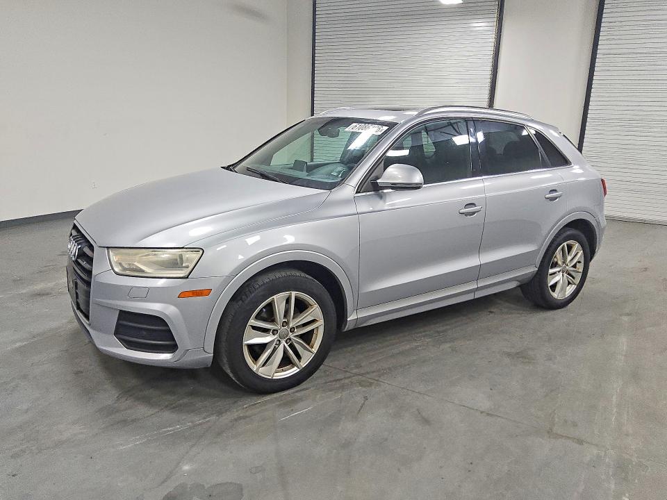 2016 Audi Q3 მანქანა იყიდება აუქციონზე, vin: WA1EFCFS1GR006954, აუქციონის ნომერი: 61086396