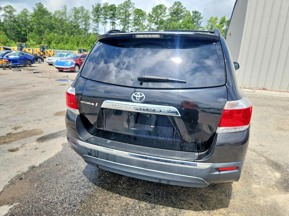 Продажа на аукционе авто 2012 Toyota Highlander, vin: 5TDZK3EH4CS067817, номер лота: 61035416