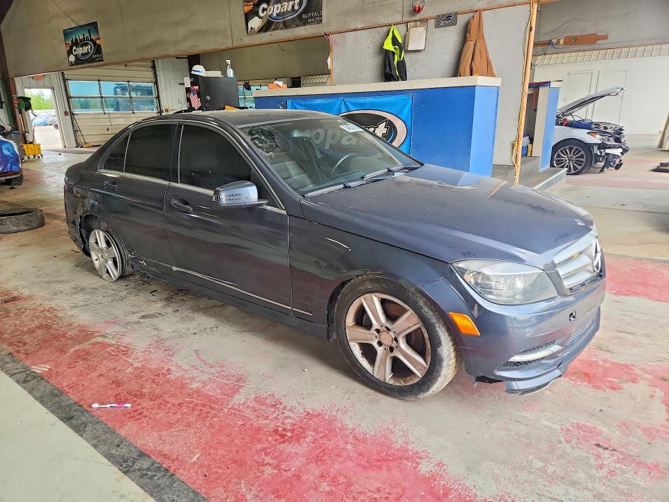2011 Mercedes-benz C მანქანა იყიდება აუქციონზე, vin: WDDGF5EB6BR181100, აუქციონის ნომერი: 54857215