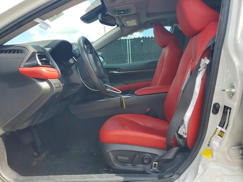 59820806 :رقم المزاد ، 4T1K61AK5RU229143 vin ، 2024 Toyota Camry مزاد بيع