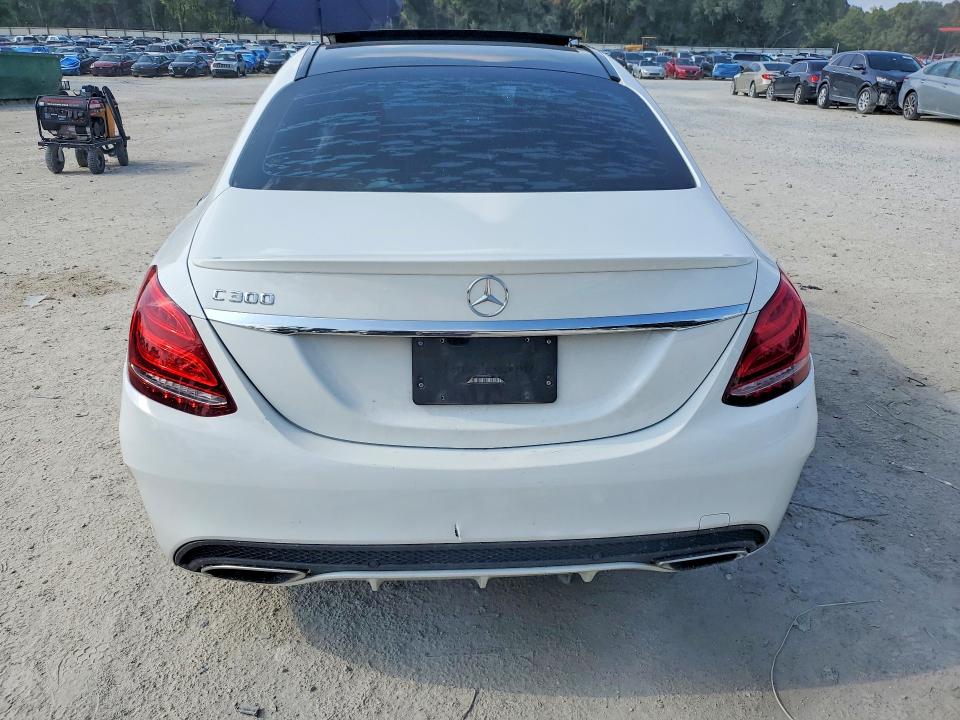 2016 Mercedes-benz C მანქანა იყიდება აუქციონზე, vin: 55SWF4JB7GU170544, აუქციონის ნომერი: 62390056