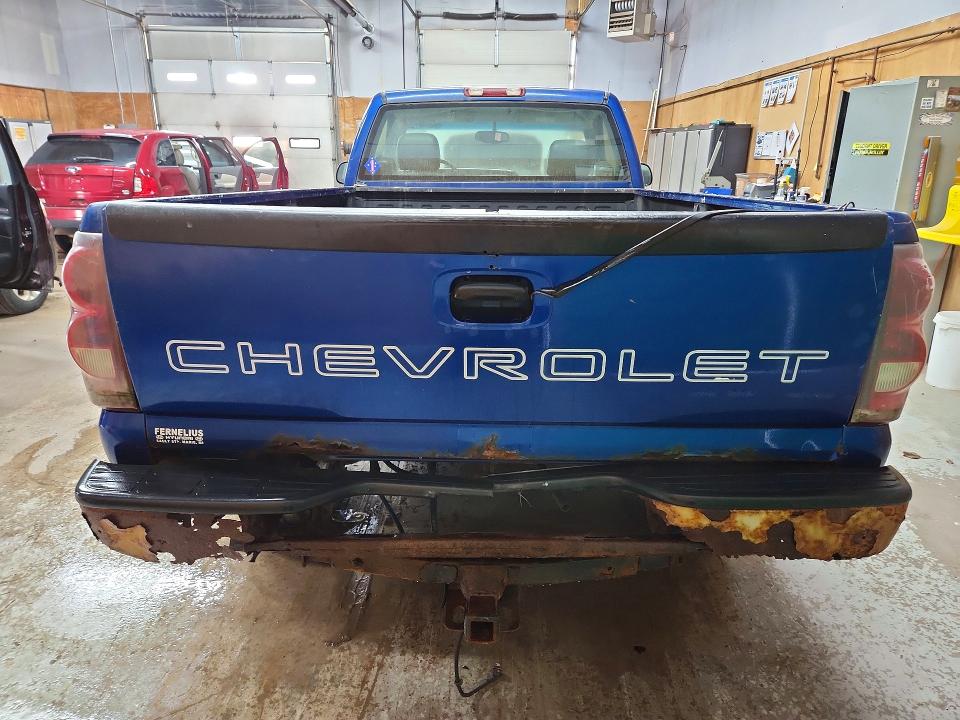 2003 Chevrolet Silverado მანქანა იყიდება აუქციონზე, vin: 1GCEK14X03Z120197, აუქციონის ნომერი: 63006726