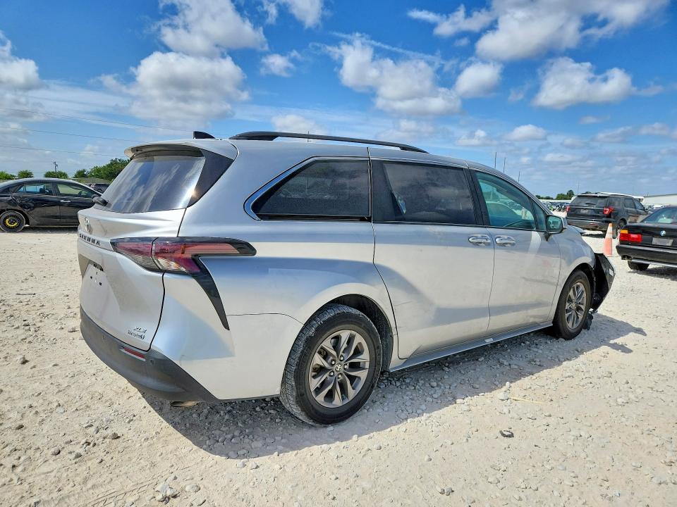 60609756 :رقم المزاد ، 5TDYRKECXRS181593 vin ، 2024 Toyota Sienna مزاد بيع