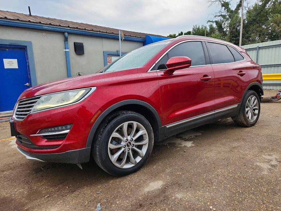Продажа на аукционе авто 2017 Lincoln Mkc, vin: 5LMCJ2D99HUL69984, номер лота: 61952536