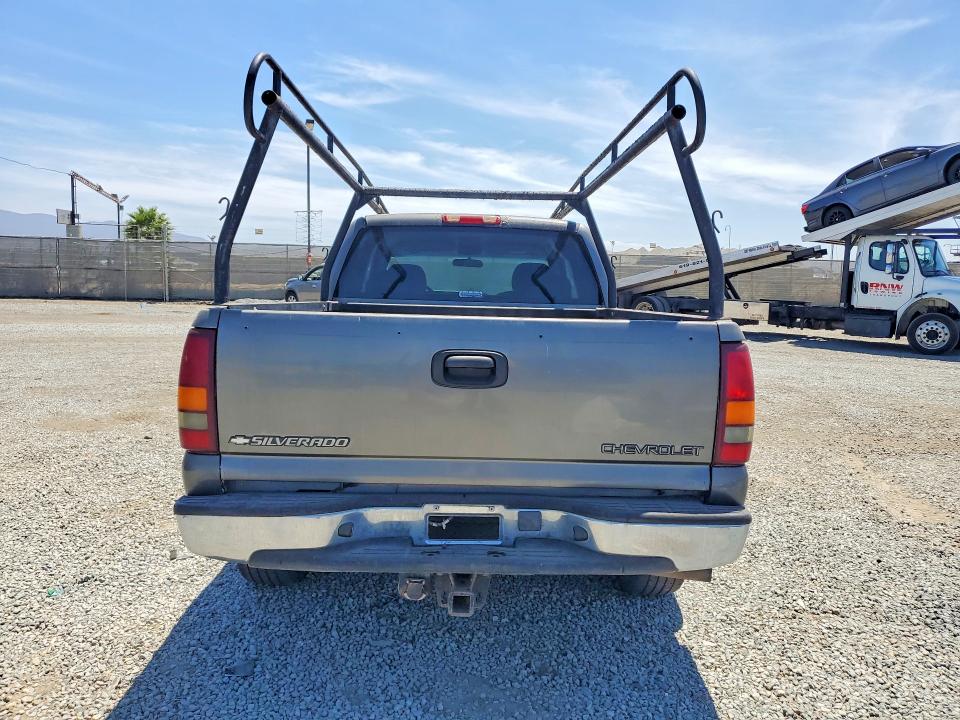 2000 Chevrolet Silverado მანქანა იყიდება აუქციონზე, vin: 2GCEC19T5Y1197344, აუქციონის ნომერი: 62226526