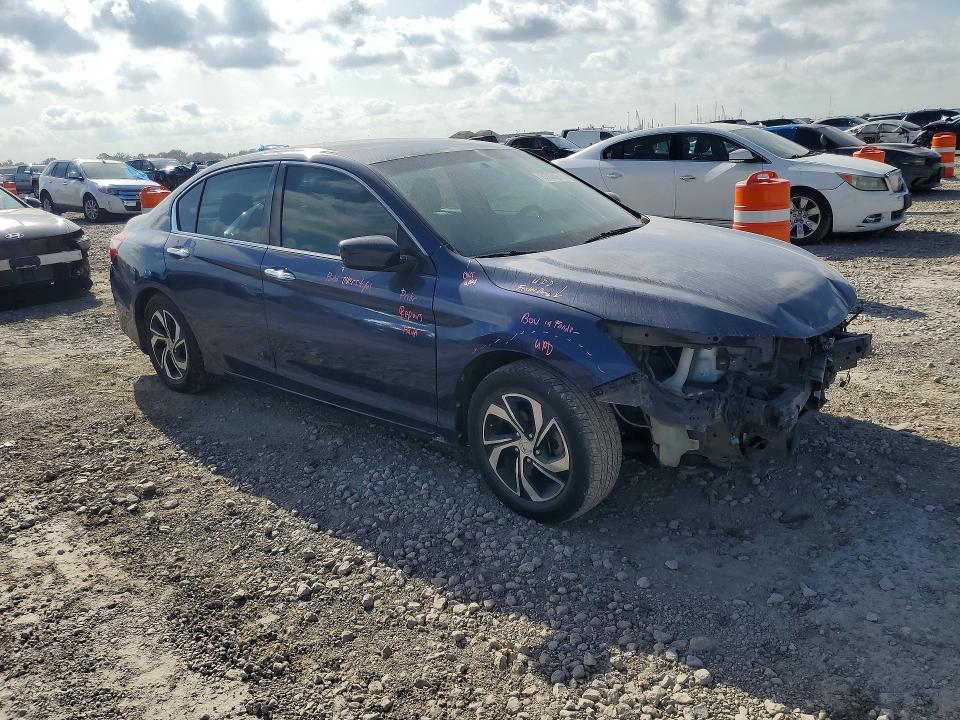 62820976 :رقم المزاد ، 1HGCR2F37HA106906 vin ، 2017 Honda Accord مزاد بيع