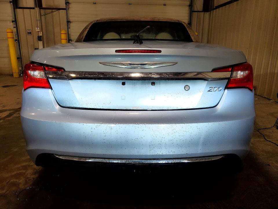 Продажа на аукционе авто 2013 Chrysler 200, vin: 1C3BCBEB7DN736162, номер лота: 61981316