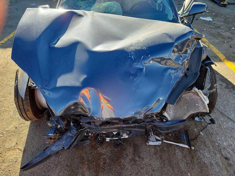 62875376 :رقم المزاد ، 5YJSA1E22JF257654 vin ، 2018 Tesla Model S مزاد بيع