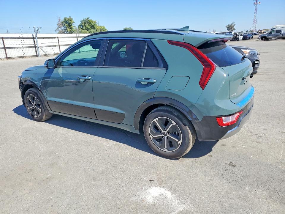 60166406 :رقم المزاد ، KNDCT3LE4S5267418 vin ، 2025 Kia Niro مزاد بيع
