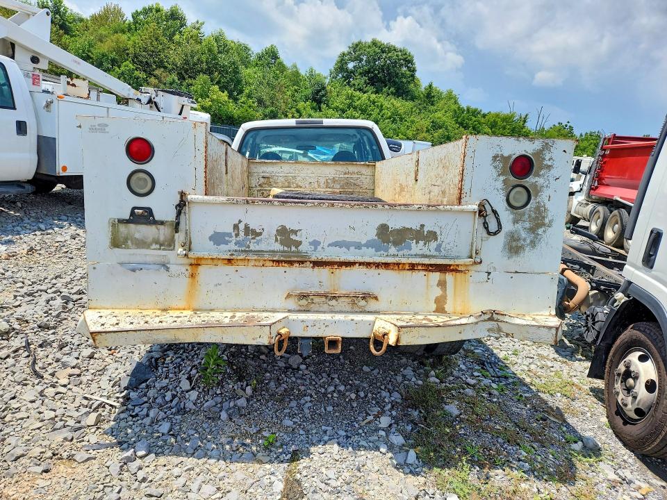 2004 Ford F350 მანქანა იყიდება აუქციონზე, vin: 1FDWX36P04EC38155, აუქციონის ნომერი: 62461556