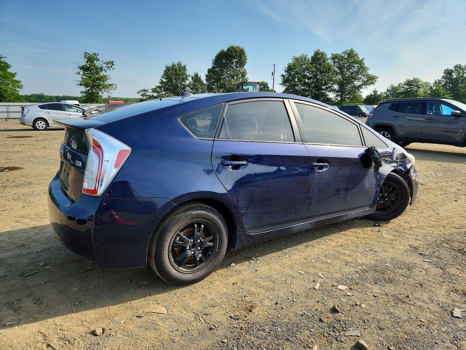61048826 :رقم المزاد ، JTDKN3DU2D1723955 vin ، 2013 Toyota Prius مزاد بيع