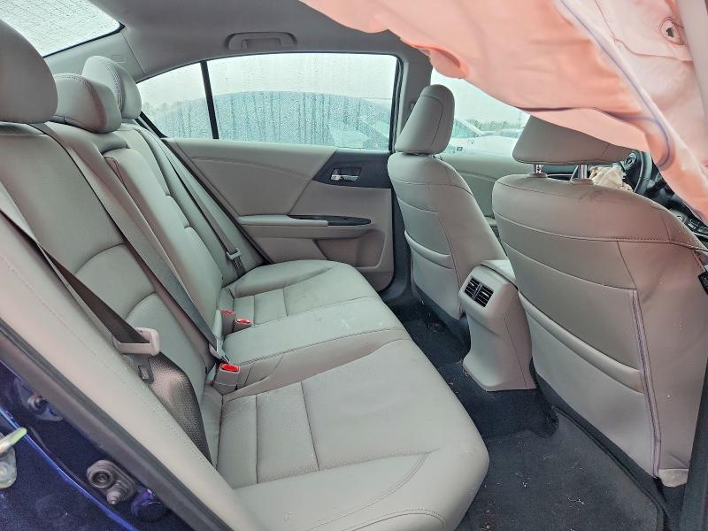 85964965 :رقم المزاد ، 1HGCR3F84HA024147 vin ، 2017 Honda Accord مزاد بيع