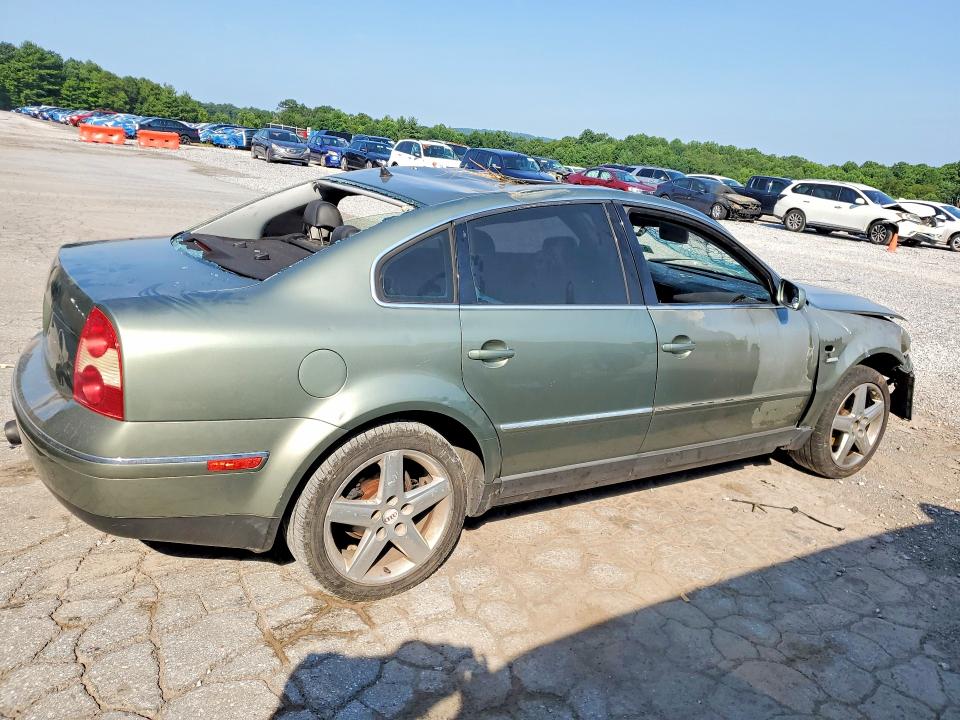 61001616 :رقم المزاد ، WVWPD63B83E304526 vin ، 2003 Volkswagen Passat مزاد بيع