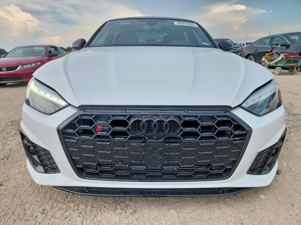 85970005 :رقم المزاد ، WAUC4CF56RA032817 vin ، 2024 Audi S5 مزاد بيع