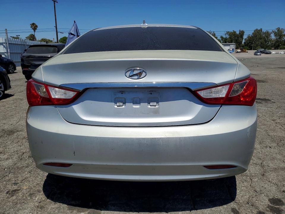 2013 Hyundai Sonata მანქანა იყიდება აუქციონზე, vin: 5NPEB4AC3DH518645, აუქციონის ნომერი: 59878746