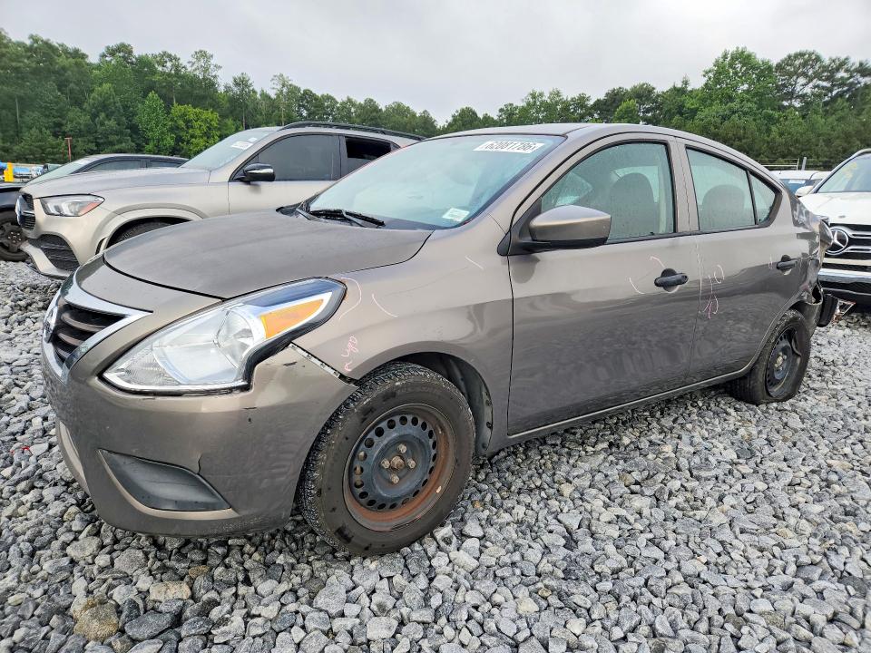 62081786 :رقم المزاد ، 3N1CN7AP4HL862495 vin ، 2017 Nissan Versa مزاد بيع