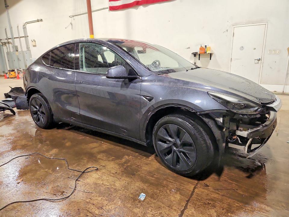 2025 Tesla Model Y მანქანა იყიდება აუქციონზე, vin: 7SAYGDEE0SA352137, აუქციონის ნომერი: 62664456